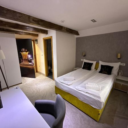 Deluxe Nortel Hotel سراييفو المظهر الخارجي الصورة