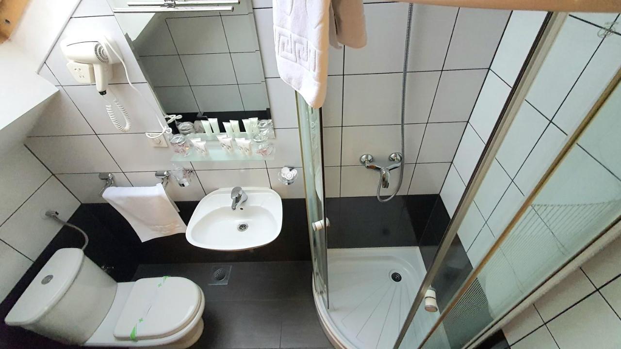 Deluxe Nortel Hotel سراييفو المظهر الخارجي الصورة