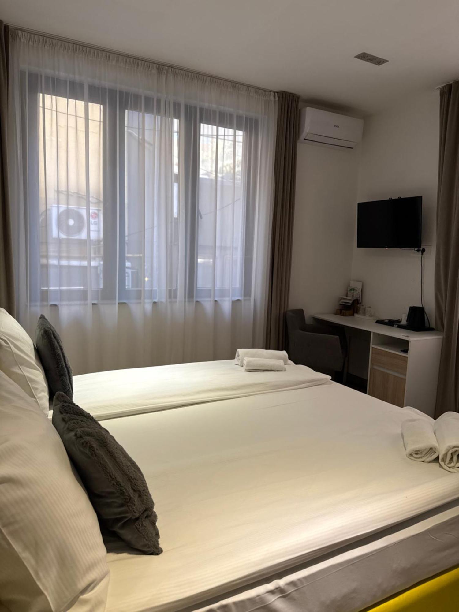 Deluxe Nortel Hotel سراييفو المظهر الخارجي الصورة