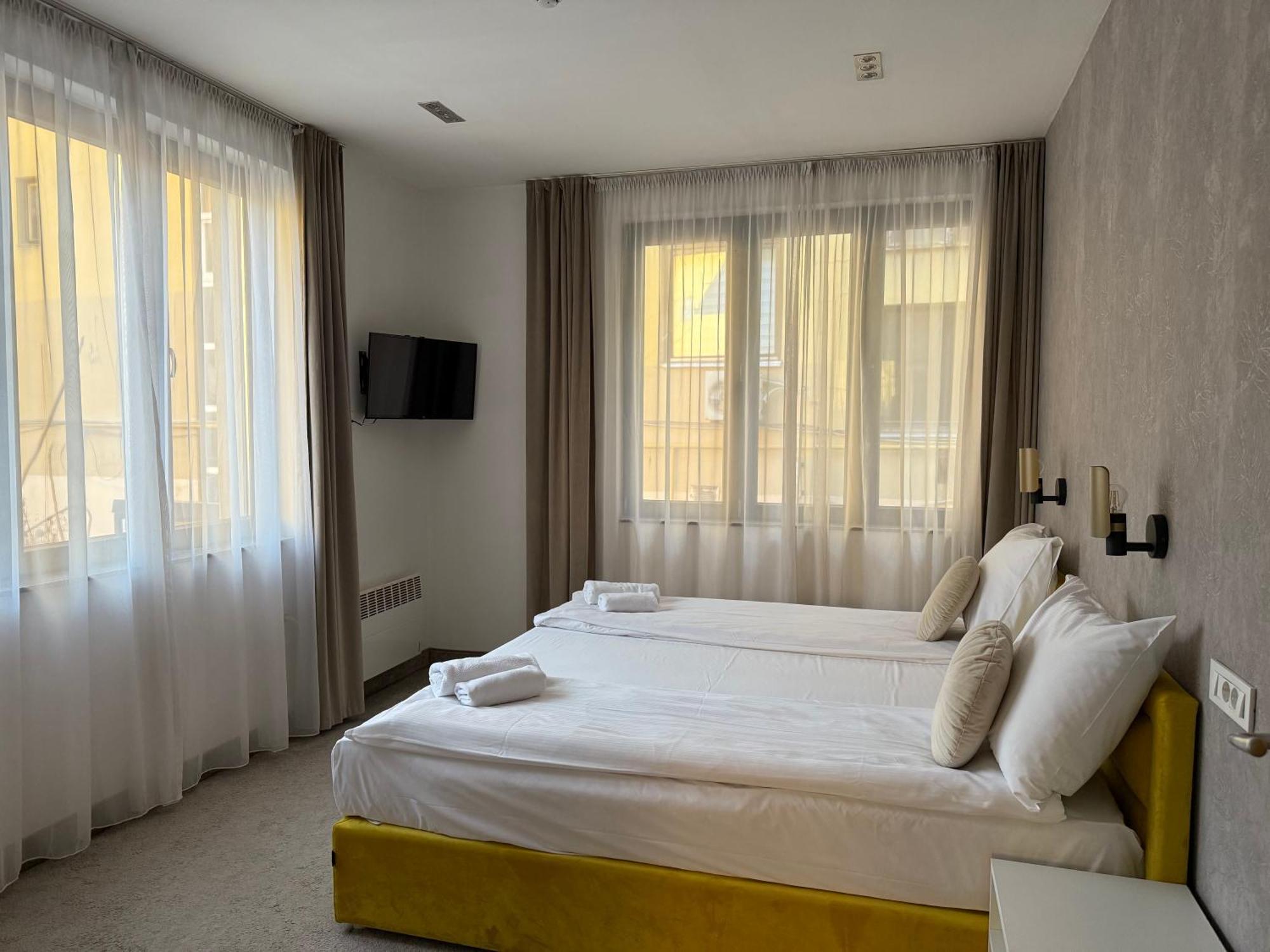 Deluxe Nortel Hotel سراييفو المظهر الخارجي الصورة
