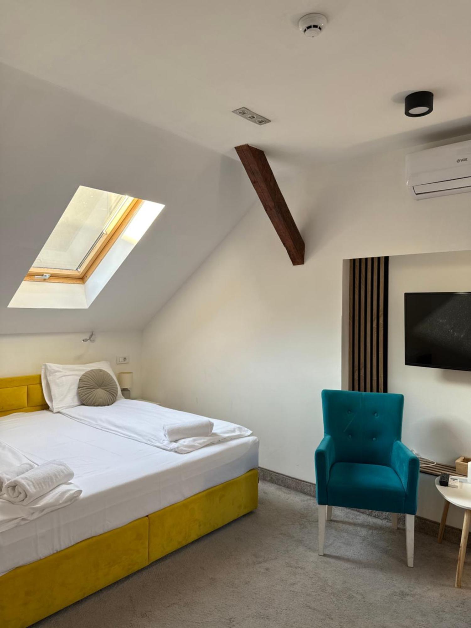 Deluxe Nortel Hotel سراييفو المظهر الخارجي الصورة