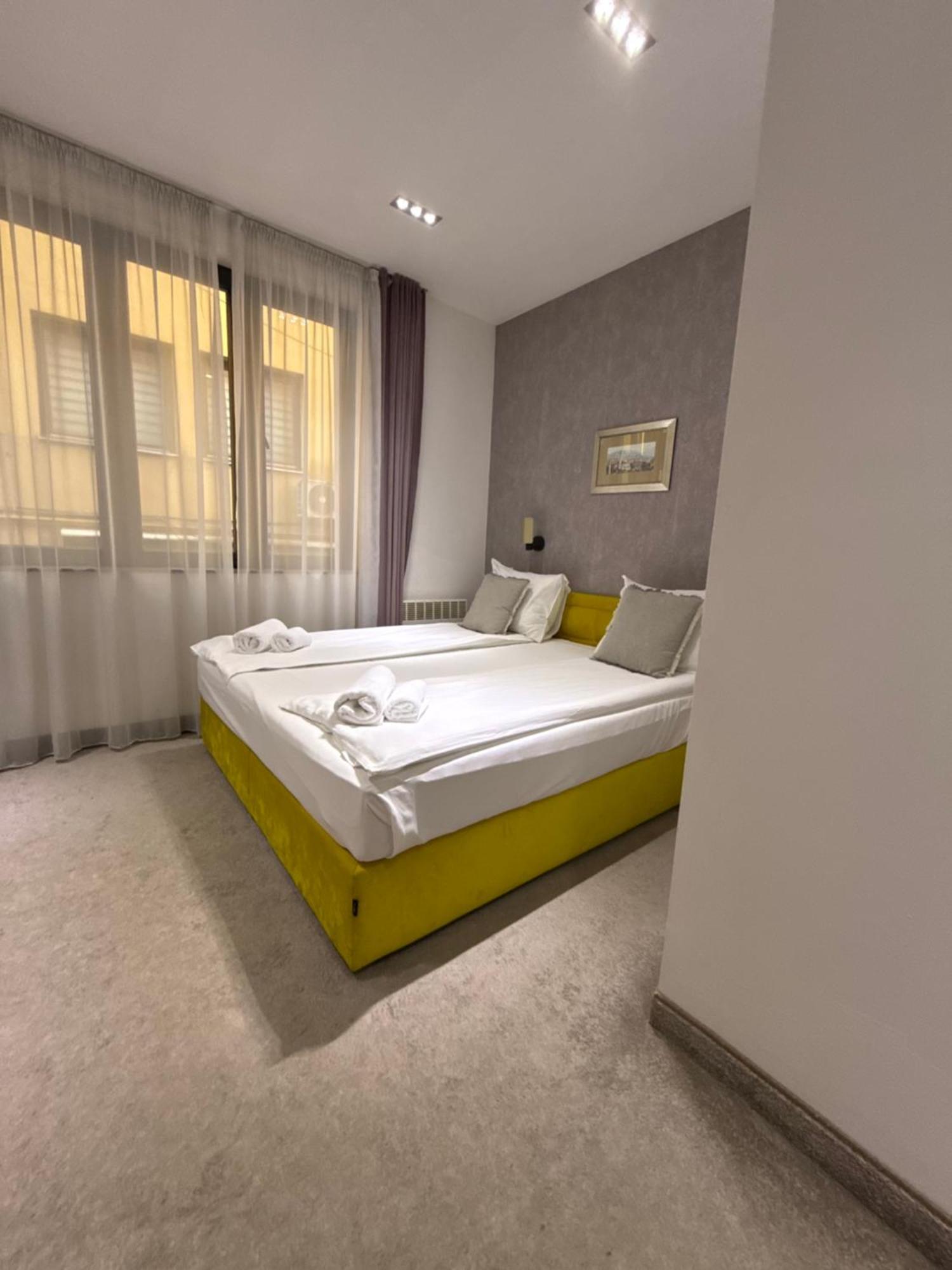 Deluxe Nortel Hotel سراييفو المظهر الخارجي الصورة