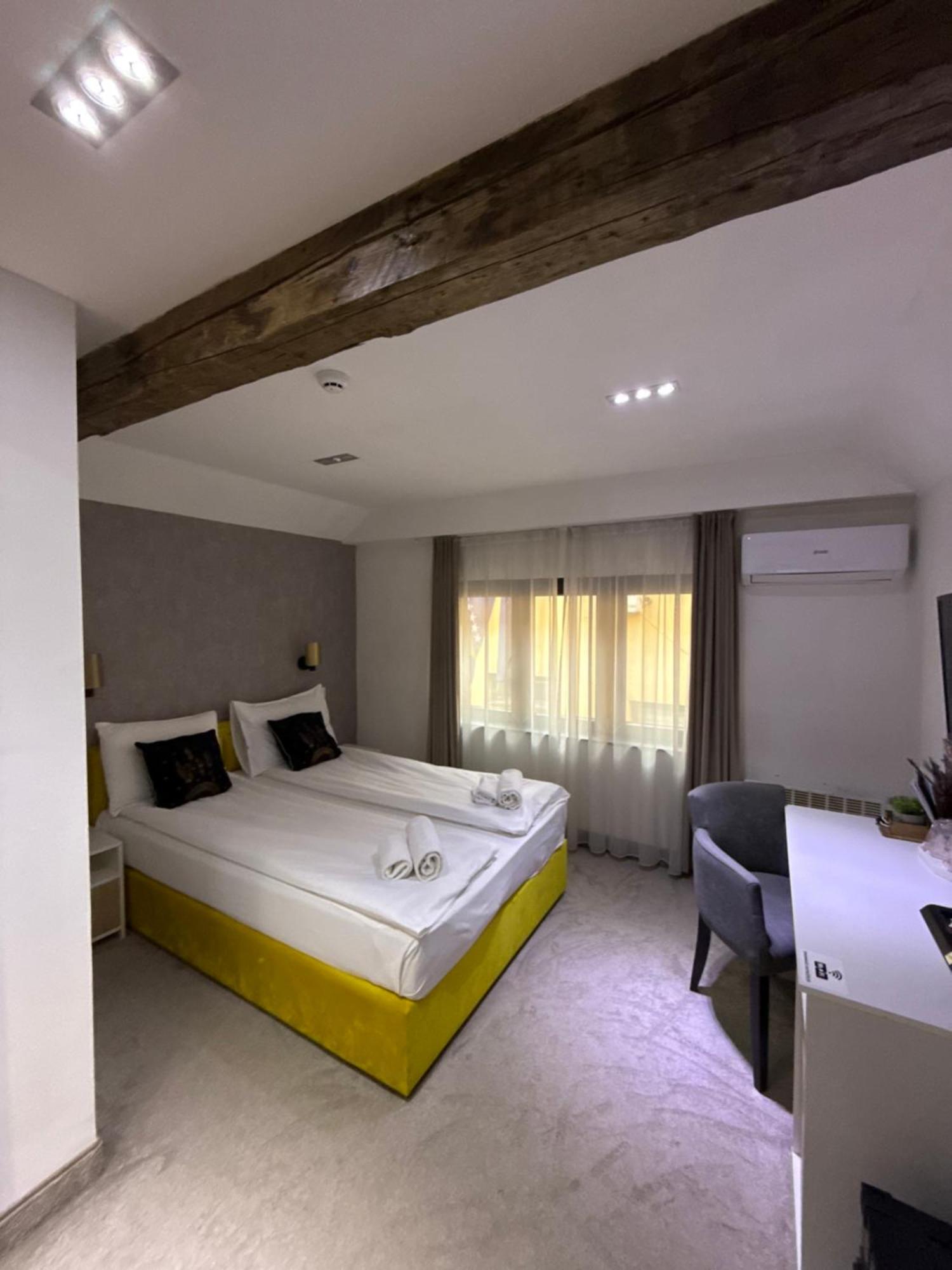 Deluxe Nortel Hotel سراييفو المظهر الخارجي الصورة