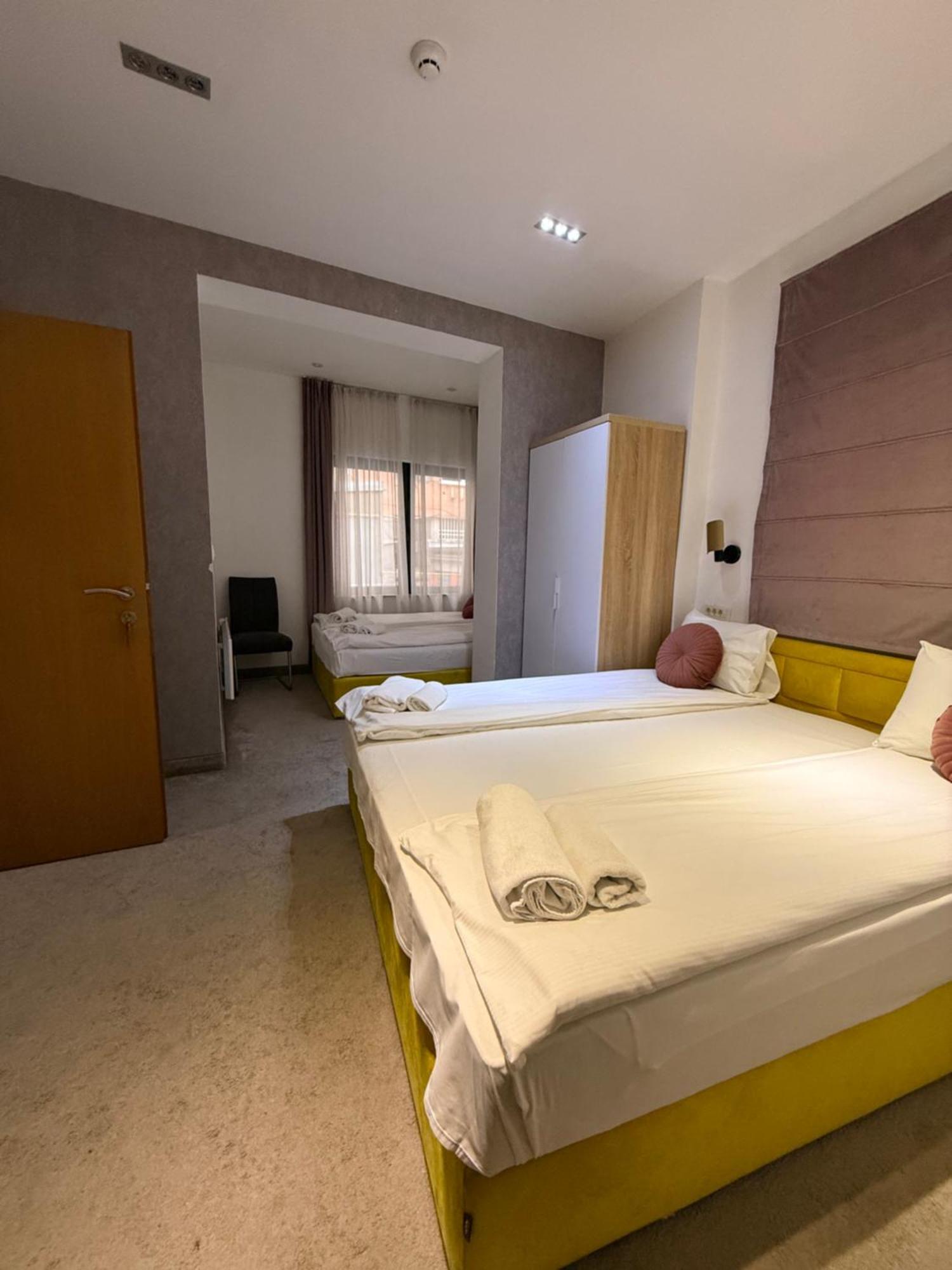 Deluxe Nortel Hotel سراييفو المظهر الخارجي الصورة